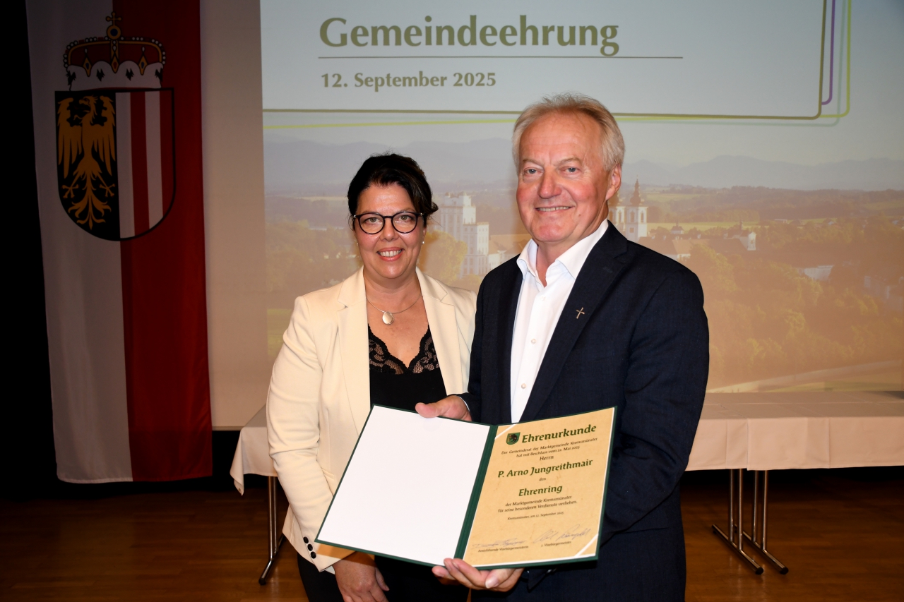 Ehrungen Marktgemeinde P. Arno DSC 6265