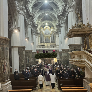 Profess P. Jakobus Auszug nach dem Festgottesdienst