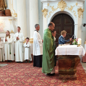 Father Sheen_Kirchberg