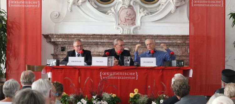 Podium bei Sommerakademie